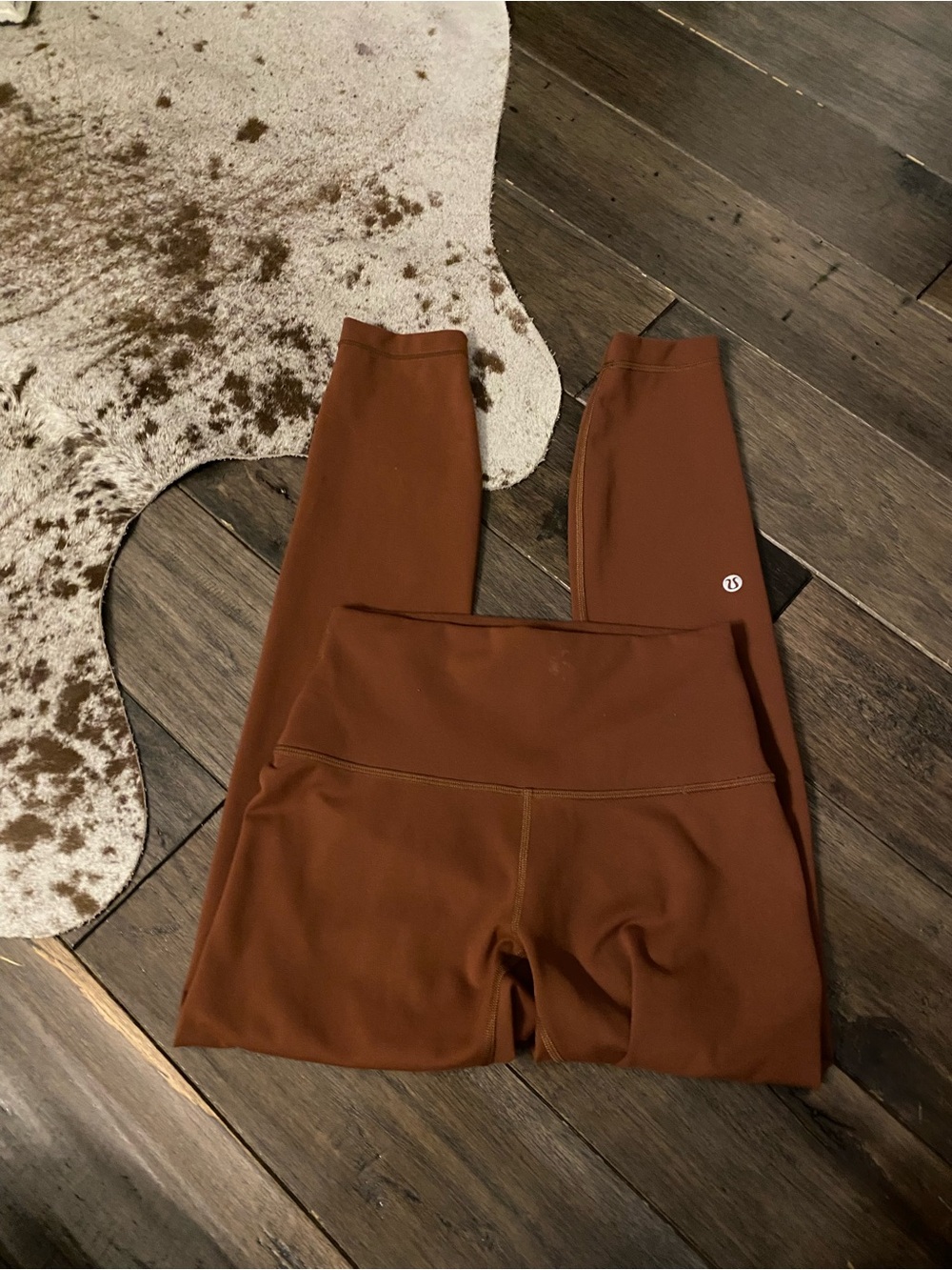 Lululemon Wunder Train Contour Fit High Rise 25” in Roasted Brown
